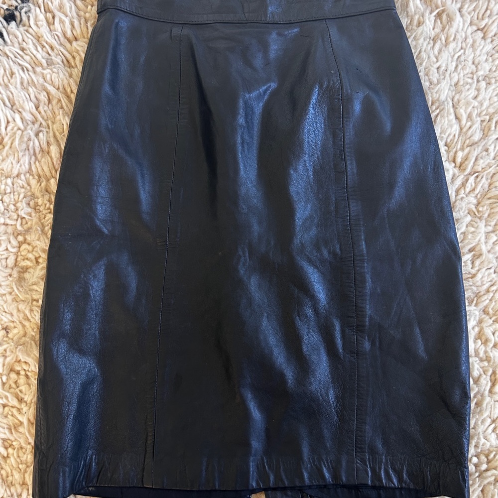 Vintage Black Pleated Pencil Skirt 100% leather
